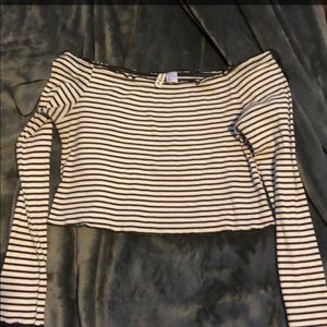 h&m off the shoulder top